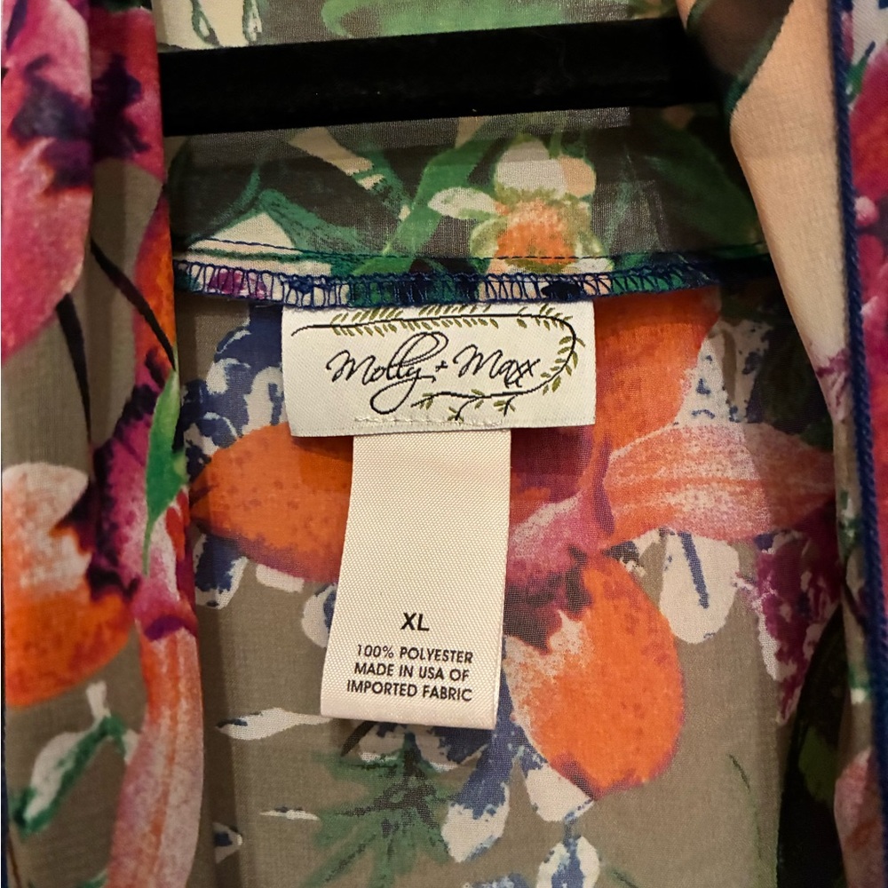 Molly & Max Vibrant Floral Sheer Vest - Picture 4 of 11
